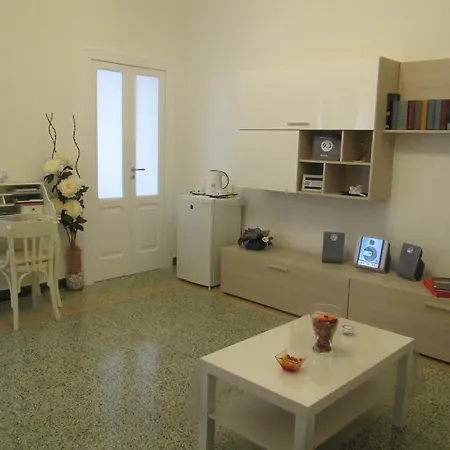 ベッド・アンド・ブレックファスト B&B San Tommaso モノーポリ