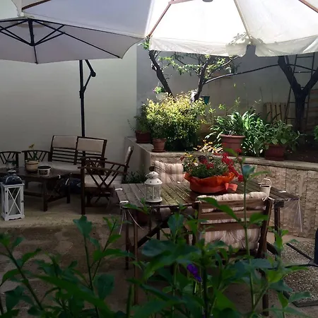 ベッド・アンド・ブレックファスト B&B San Tommaso *